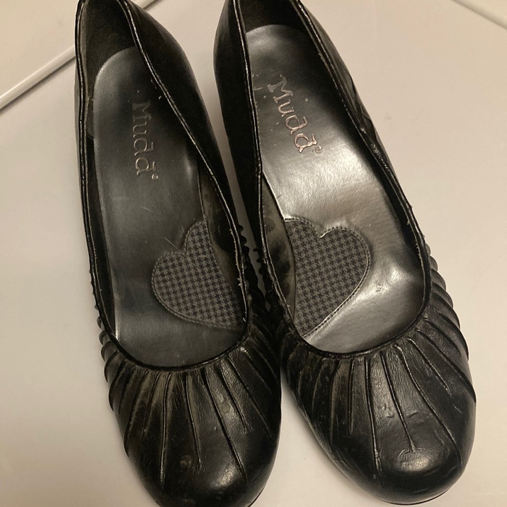 Mudd heels